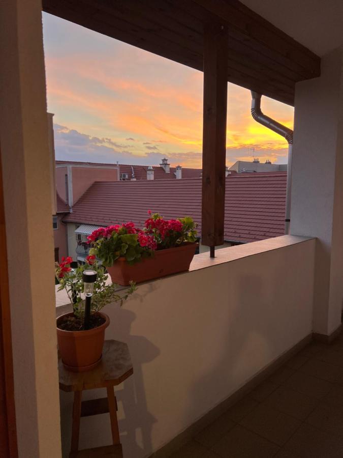 Capri Apartman Eğri Dış mekan fotoğraf